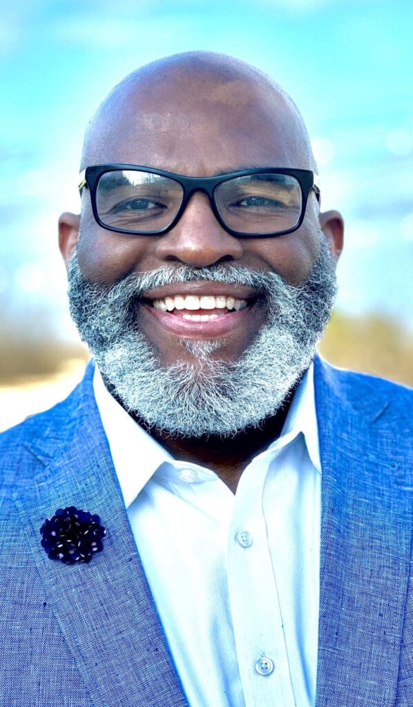 Andre Dyer Headshot
