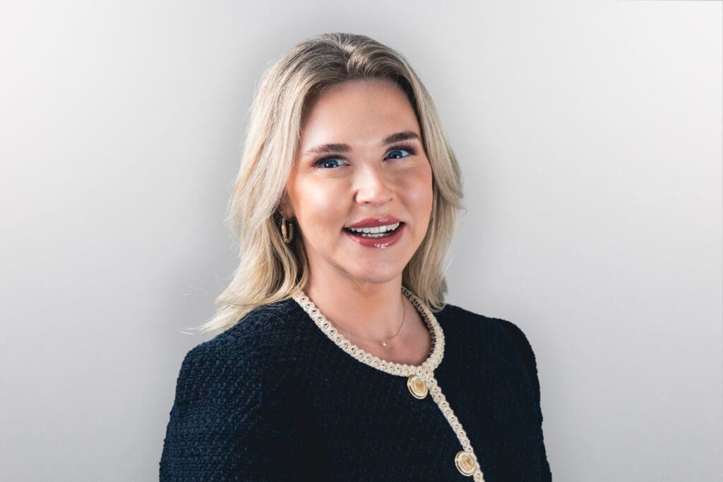 Kelly Headshot May 2025 (1) (1)